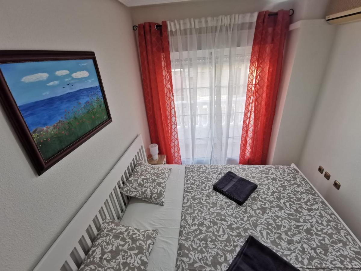 Bonita Apartamento Torrevieja Esterno foto