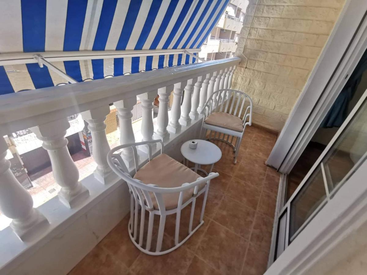 Bonita Apartamento Torrevieja Esterno foto